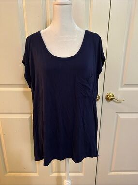 Misia navy tee with button accent, 1X